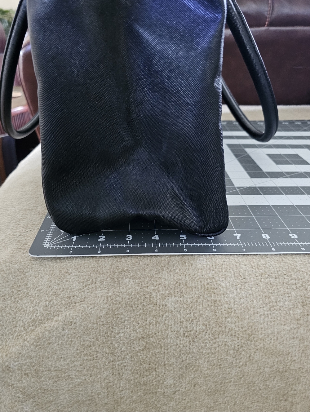 Mary Kay Black Tote with Dual Handles - Picture 8 of 9